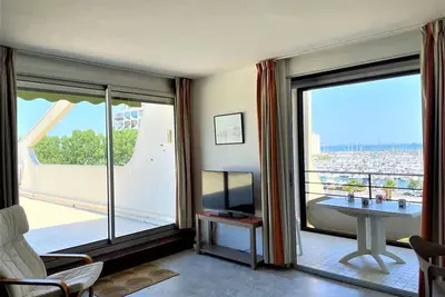 Image de La Grande-Motte: Appart 3 chambres, terrasse, parking, clim, Wifi
