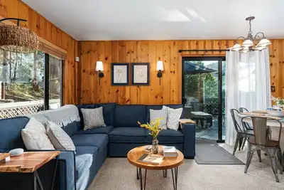Image de 2br\/2ba + Loft | West Village