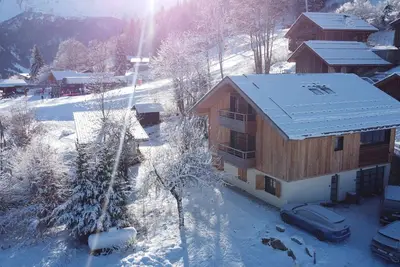 Image de Chalet sur piste de ski, sauna et spa, vue Mt Blanc