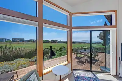 Image de Pacific Flyaway! Ocean View, Fireplace, Golf Course, Walk to Beach