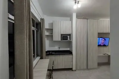 Image de Kitchenette Aconchegante no Centro de Curitiba. Ótimo Custo-benefício!
