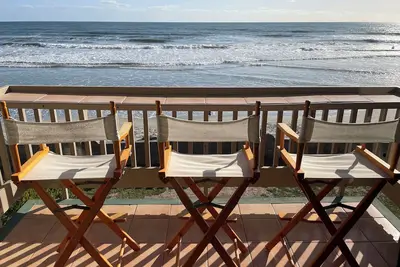 Image de BeachFRONT Condo E-18 on the H20! Oceanside, Ca - North Coast Village.