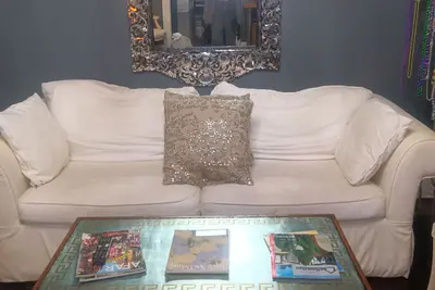 Image de Irish channel gem, one block off Magazine Street, 40%off month long stays