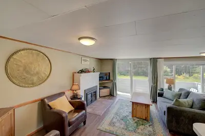 Image de Anchorage Cottages Unit 2-Dog- Friendly and close to the beach