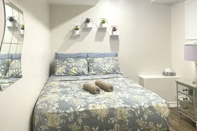 Image de Walk to Bramalea: Cozy One-BedRoom, Private Access