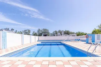 Image de Maison jumelée, 2 chambres, terrasse avec barbecue, piscine communautaire