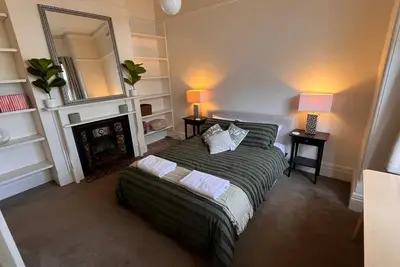 Image de Period Home in Best Location in St Kilda