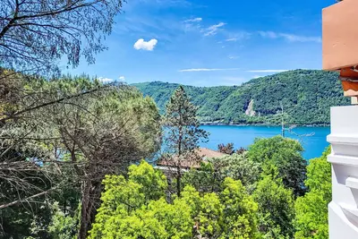 Image de Lago di Lugano Relax Apt. 604 by Interhome