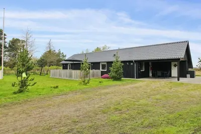 Image de \"Golubinka\" - 2. 5km from the sea by Interhome