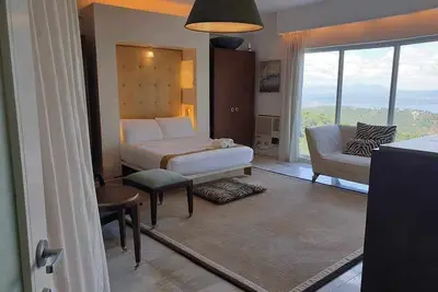 Image de A private vacation home in Tagaytay w/ a perfect duo \"The Greenery & the View\"\n