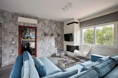 Image de Villa Mons! Ideal for families or groups of friends looking for relaxation.