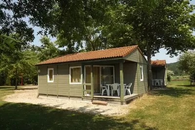 Image de Chalet 4 pers avec piscine chauffée et terrasse couverte, animaux acceptés - Maurs