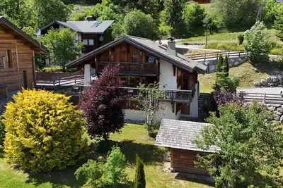 Image de Chalet Leonie - 10 pers - proche centre