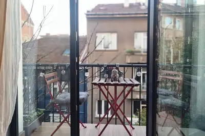 Image de Perfect location in the center, spacious, cozy, quiet, 2 Bedrooms, 2 Bathrooms