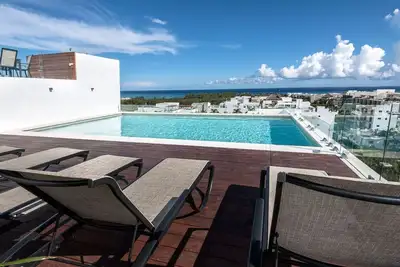Image de Chhavi: Luxury 1 Bdrm, great ocean view from roof Dk52 22 vikas