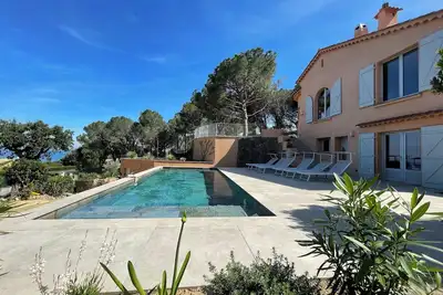 Image de Belle villa provençale années 30, vue mer