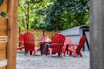 Image de Creekside Living • Pet-Friendly • Fast WiFi • Turnkey Comfort • 1mi to Lightrail •Close to Downtown and Hospitals