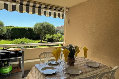 Image de 2 Bedroom Apartment in Santa-Lucia-di-Moriani