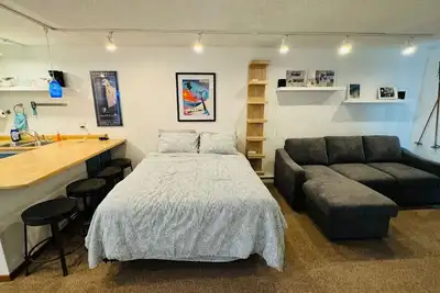 Image de Cute Condo at Base of Mt Alyeska Prime Location