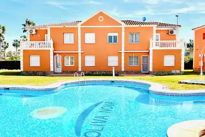 Image de Oliva Nova Club Sevilla Vi Equestrian Center. Playa 400 Metros