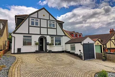 Image de Modernised Luxury Family Home in Theydon Bois