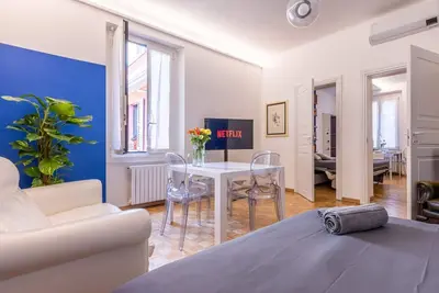 Image de 2 bedroom apartment - Chinatown