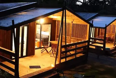 Image de Chalet Mimosa - 47 m² avec terrasse couverte - 2 chambres 4 personnes