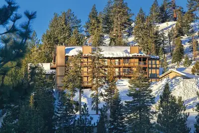 Image de Luxurious 2br/2ba Suite Steps From Heavenly Mtn. Ski Lifts