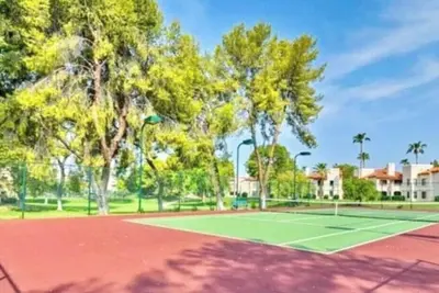 Image de Perfect location - quiet, central Scottsdale condo