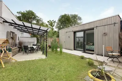 Image de Maison de vacances 'Ferienhaus Am Salzwedeler Tor' avec terrasse privée, jardin privé et Wi-Fi