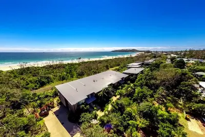 Image de Kiah Bliss - 5 minutes walk to beach