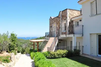 Image de Maison à Baja Sardinia proche plages