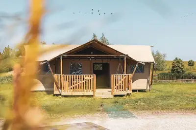 Image de Tente de glamping dans un parc de sur l'IJsselmeer