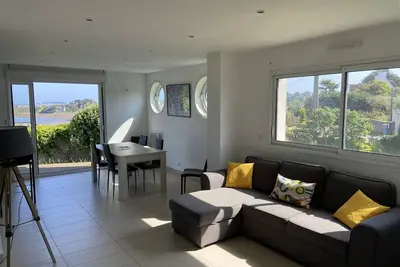 Image de Appartement avec terrasse, Wifi à 100m de la plage à Trébeurden