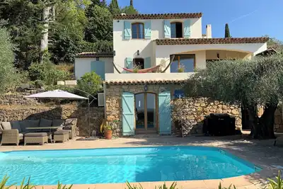 Image de New Listing! Stylish Villa with panoramic sea views, pool 5 min walk from Cabris