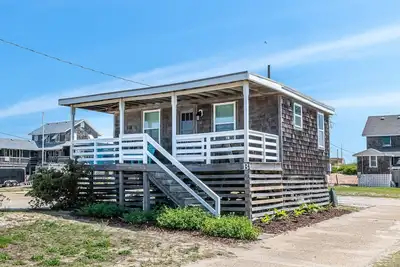 Image de K1307b \"The Dune Bug\" Steps to the Beach! Partial Weeks Available!