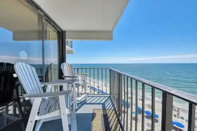 Image de Royal Garden Unit 609 -  2 Bedroom, 2 Bath Oceanfront Condo