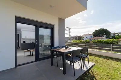 Image de Appartement de vacances Nikiti pour 1 - 4 personnes avec 2 chambres Ă coucher - Maison de vacances