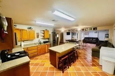 Image de The Bay View. 3 Bedroom, 3 Bath. Private Lighted Fishing Pier.