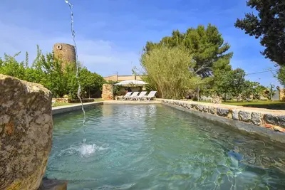 Image de Lujosa Villa con Piscina y Aire Acondicionado Para 8 Personas