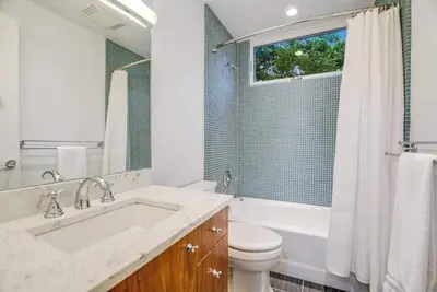 Image de Villa Tranquila and South Congress