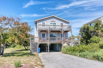 Image de Cozy 4br oceanside Duck cottage just 300' to the beach!