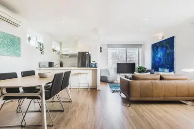 Image de The Acland Beachside Charm meets City Living