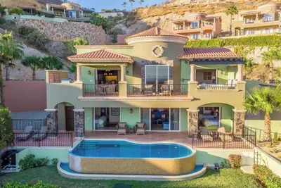 Image de Luxury 3 Bed Villa in exclusive location at Cabo San Lucas. Aug 3 to the 10th.