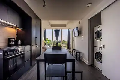 Image de Beautiful studio in the heart of downtown