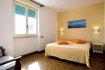Image de 2 Bedroom Private vacation home in Torre Vado