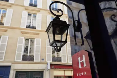 Image de The timeless charm of St Germain -Rue Du Bac, A Quintessentially French Quartier