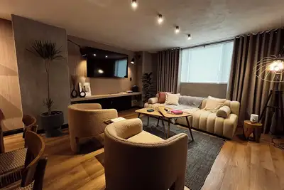 Image de Charming apartment located in the heart of Roma Norte. Mexico's trendiest hood.