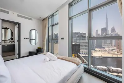 Image de Luxurious 2br w/ Waterfront and Burj Khalifa View