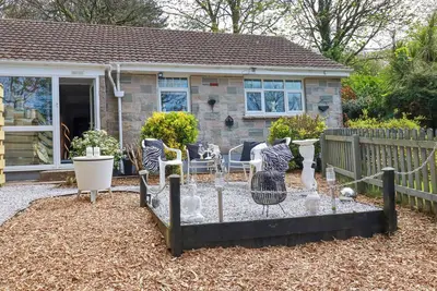 Image de Laburnham Bungalow, romantic, character holiday cottage in Tintagel